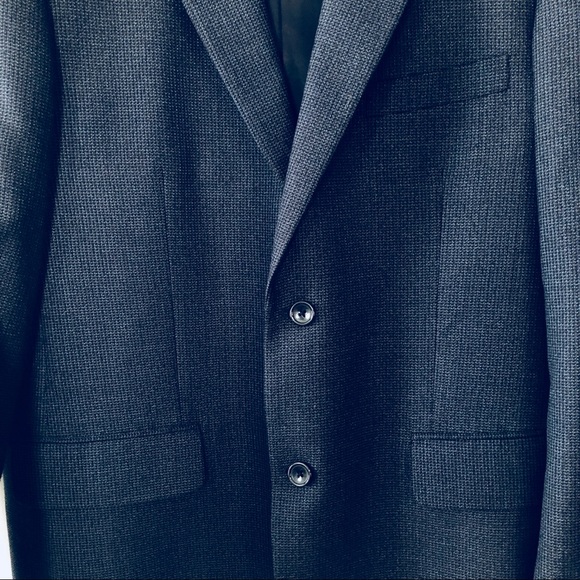 Macy’s John Ashford Navy Blazer, 42 - Picture 3 of 5